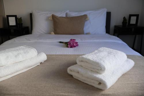 Porto Piraeus Suites Near Maniatika Metro Station-A1 in ไพเรียส