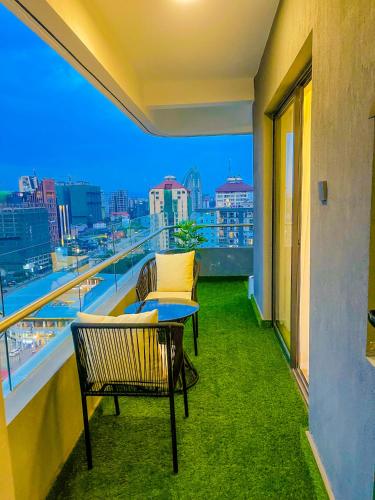 Μπαλκόνι/βεράντα, Zuri luxury suite at oak classic residency, Kilimani in Ναϊρόμπι