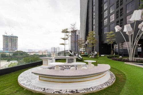 Up to 9 pax•Slide•RockClimbin•Near City&MITEC•Arte - image 6