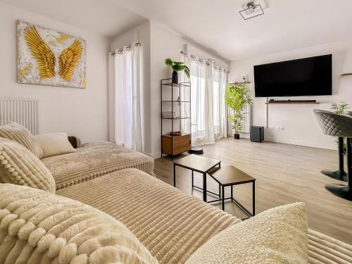 Balcon privé, Fibre, Séjour Calme Grand Paris - Location saisonnière - Romainville