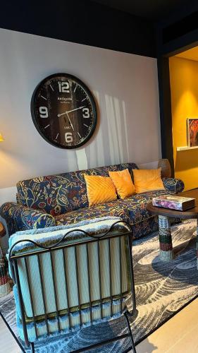 Stylish Mama Shelter 1BR Downtown Views Designer Touches, Dubai (photo 6)