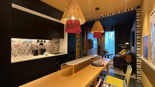 Stylish Mama Shelter 1BR Downtown Views Designer Touches, Dubai (photo 9)