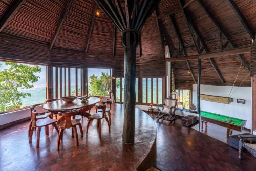 PUMZIKA-TU Shimba hills , Diani in โกลินี