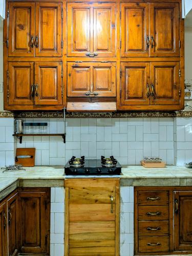 Konyha, Zeyul Homes in Khaknal