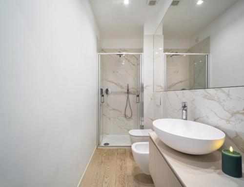 Brera Design Apartment R&R - image 6