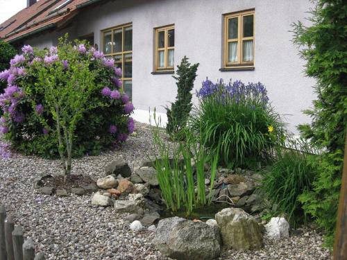 Garden, Ferienwohnung Spitzner in Neustadt an der Waldnaab