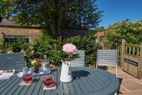 Balcony/terrace, Chestnut Barn Cottage Whitby in Briggswath