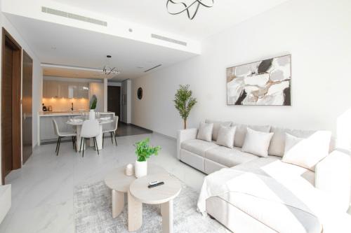 The Crest Luxe Getaway l Brand New 1BR w Premium Facilities l Meydan Near Downtown, Dubái (foto 2)