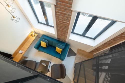 Fesh Lofts 10min to city center AC & Kitchen - image 3