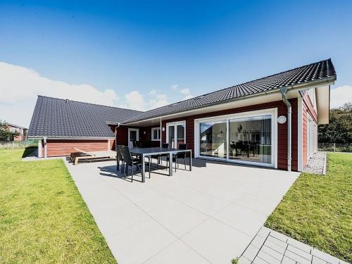 Exklusives großes Ferienhaus - modern, geräumig, nah am Meer (Exklusives großes Ferienhaus - modern, geraumig, nah am Meer) in Dagebull