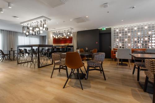 Restaurant, Ibis Styles Tallinn in Kassisaba