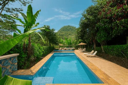 Exterior view, Hosteria los Cedros de Mindo in Mindo