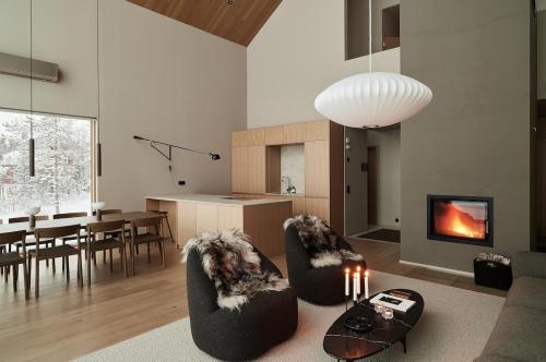 Joiku Luxury Lakeview Chalet in Akaslompolo