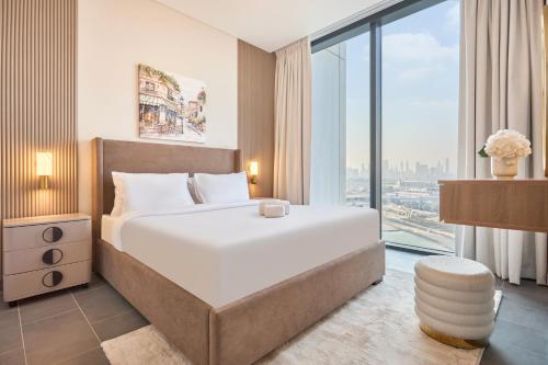 STAY BY LATINEM Luxury 2BR Holiday Home CB 1313 Near Burj Khalifa, Дубай (фото 8)