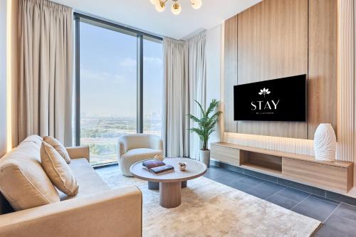STAY BY LATINEM Luxury 2BR Holiday Home CB 1313 Near Burj Khalifa, Дубай (фото 3)