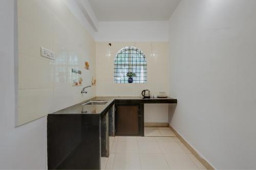 Kitchen, Morjimbay Resort, Morjim in Morjim