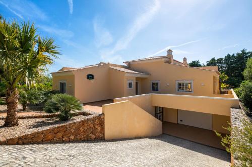 Casa Dos Cedros in Salicos