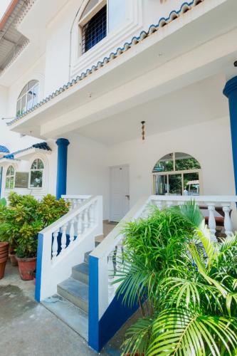 Exterior view, Morjimbay Resort, Morjim in Morjim