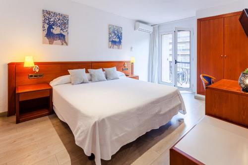 Hotel Travé (Hotel Trave) in 菲格拉斯