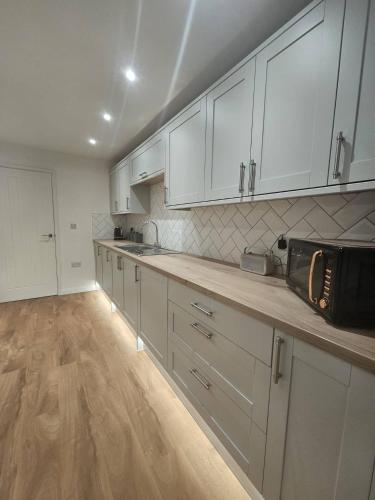 Spacious House Wparking in Wyberton