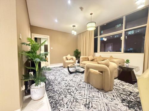 Wecation- Chic 2BR Damac Maison Cour Jardin Business Bay, Dubái