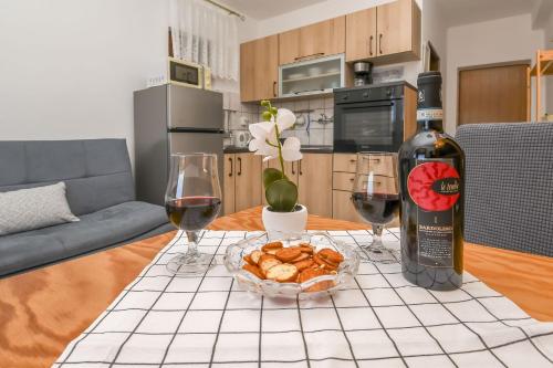 Apartments Ivo - barbecue - image 13