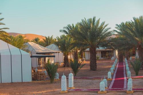 Morocco Luxury Desert Camp in Hassilabied