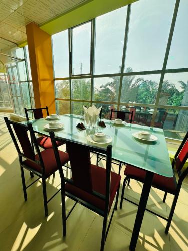Iekārtas, Grand Selim Resort & Tour – GSRT in Sreemangal Upazila