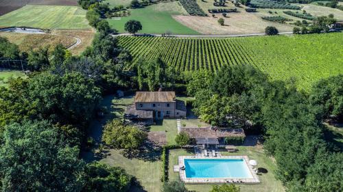 Villa Deda 12&2 by Marche Holiday Villas gîte à louer Lucrezia