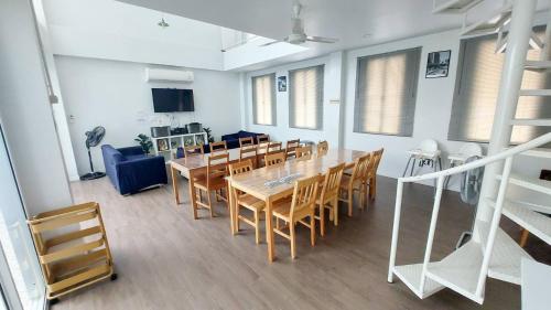 파타야 The Inn10 Pool Villa Pattaya, Entire Villa, 9 Bedrooms, Private Indoor Swimming Pool, ดิ อินน์เท็น 4성급 싱글룸 로비