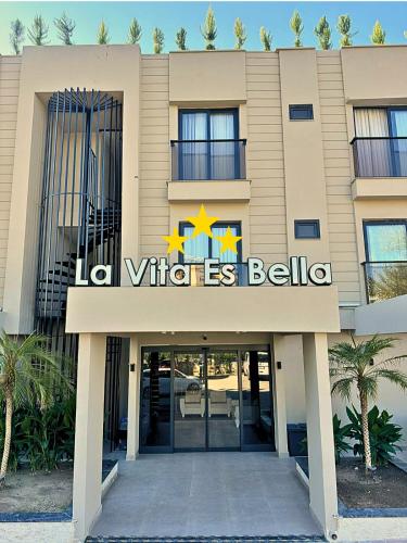 La Vita Es Bella, Antalya