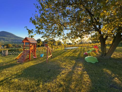 Badacsony Hegypanorama Apartman in Badacsonytomaj