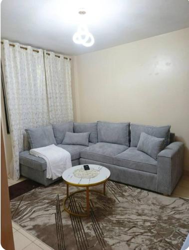 Secure, modern 1 bedroom at juja in รุยรู