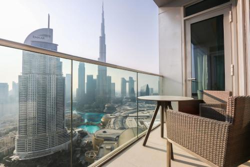 Unobstructed Burj Fountain View Near Dubai Mall, Dubai (photo 5)