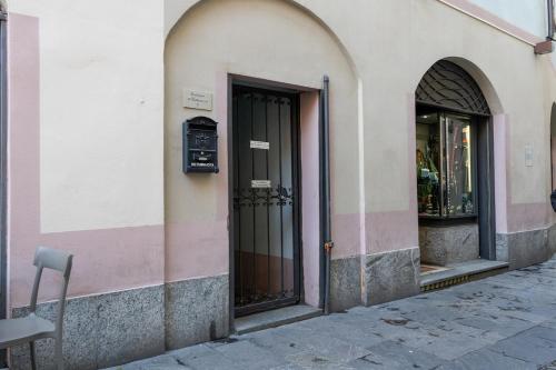 Centro storico- Suite silenziosa, Wi-Fi & Netflix in Varese