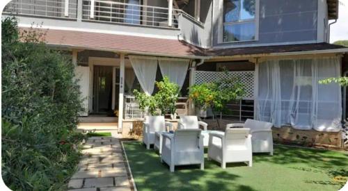 A beautiful Beach House Gjiri Lalzit - image 3