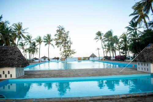 Sirini Suit 2BR Beachfront Malindi in Malindi