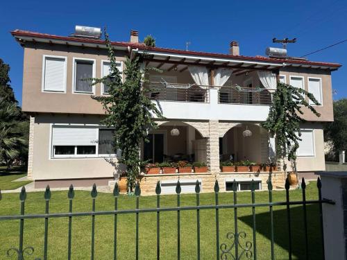 Villa Galina, Nikiti
