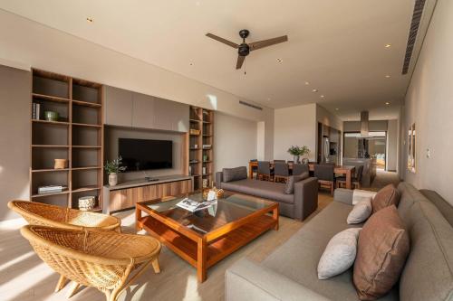 Capitalia 4BR Residence
