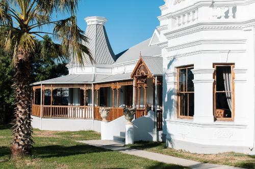 Volstruis Paleis in Ladismith