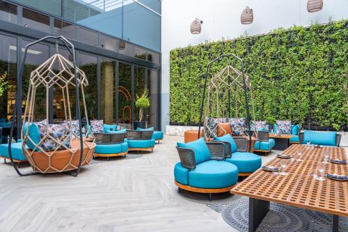 Restaurant, Ibis World Trade Centre Dubai Hotel in World Trade Centre DIFC