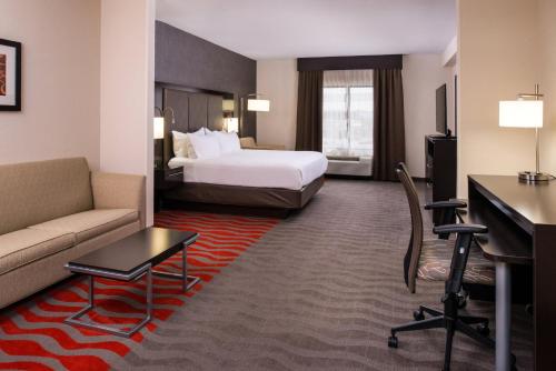 Holiday Inn Express & Suites Monroe By IHG in 門羅