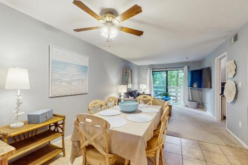 Fiddlers Cove 17K near Buttlerfly Mm LLC