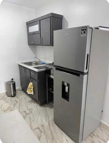 Villa castella properties in كارولينا