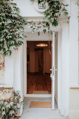 Gaudyhouse - 140qm im Herzen von Prenzlauer Berg, Berlino (foto 8)