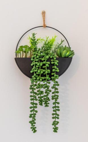 6 Bed with Private Parking in Southampton in Bitterne Park