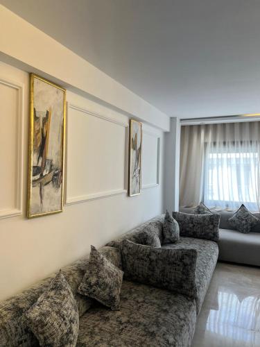 L'osmo - 1 BR - 2m from CFC, Casablanca