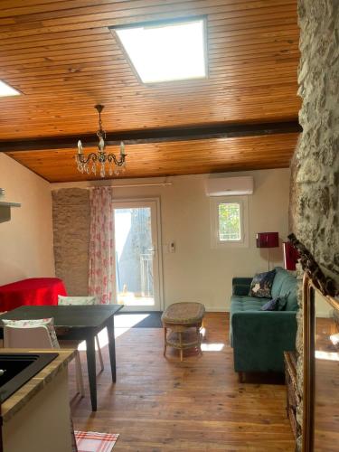 Maison Au Phil de Lau in Raissac-d'Aude