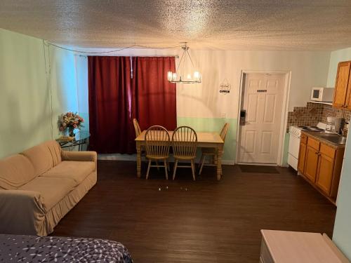 THE FLORIDIAN INN in Clearwater, USA