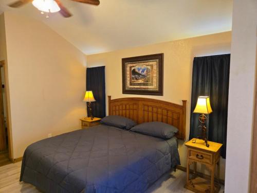 . Texas Star Lodges